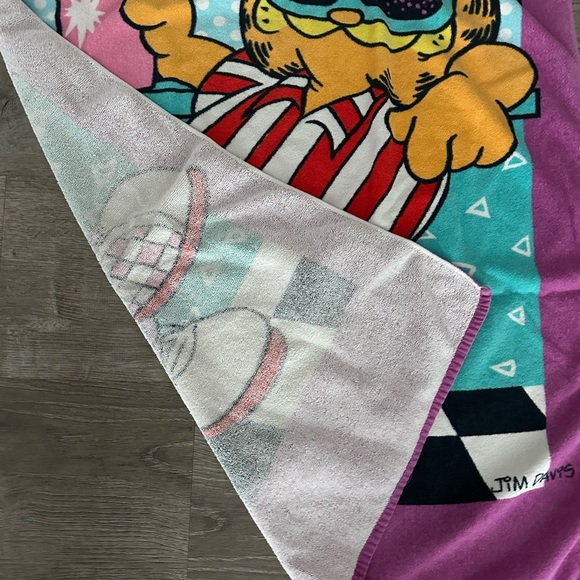 Vintage 1978 Jim Davis Garfield Shake Shack Sundae Beach Towel 56” Tags removed - Picture 2 of 2